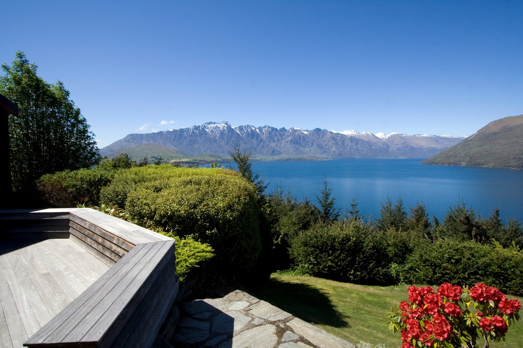 Azur Lodge, MacKinnon Terrace, Queenstown