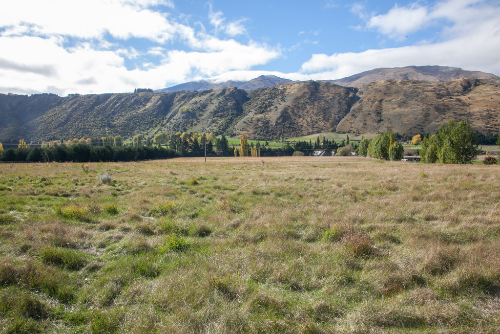 Peaceful and Private with Kawarau River Access