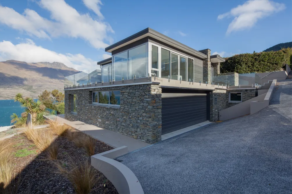 Queenstown's Finest