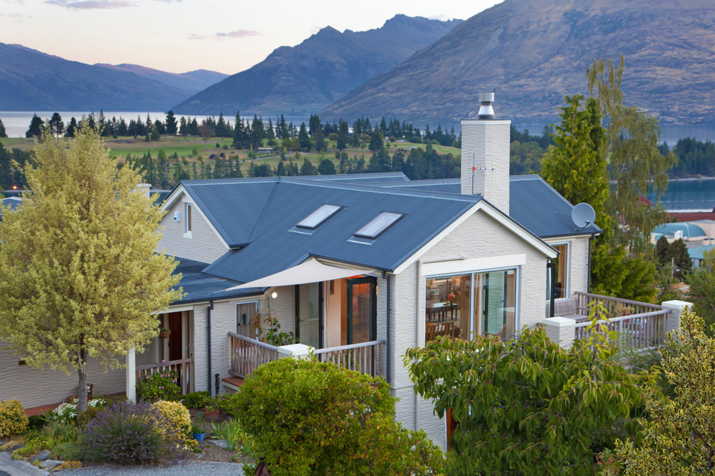 Elegance on Queenstown Hill 