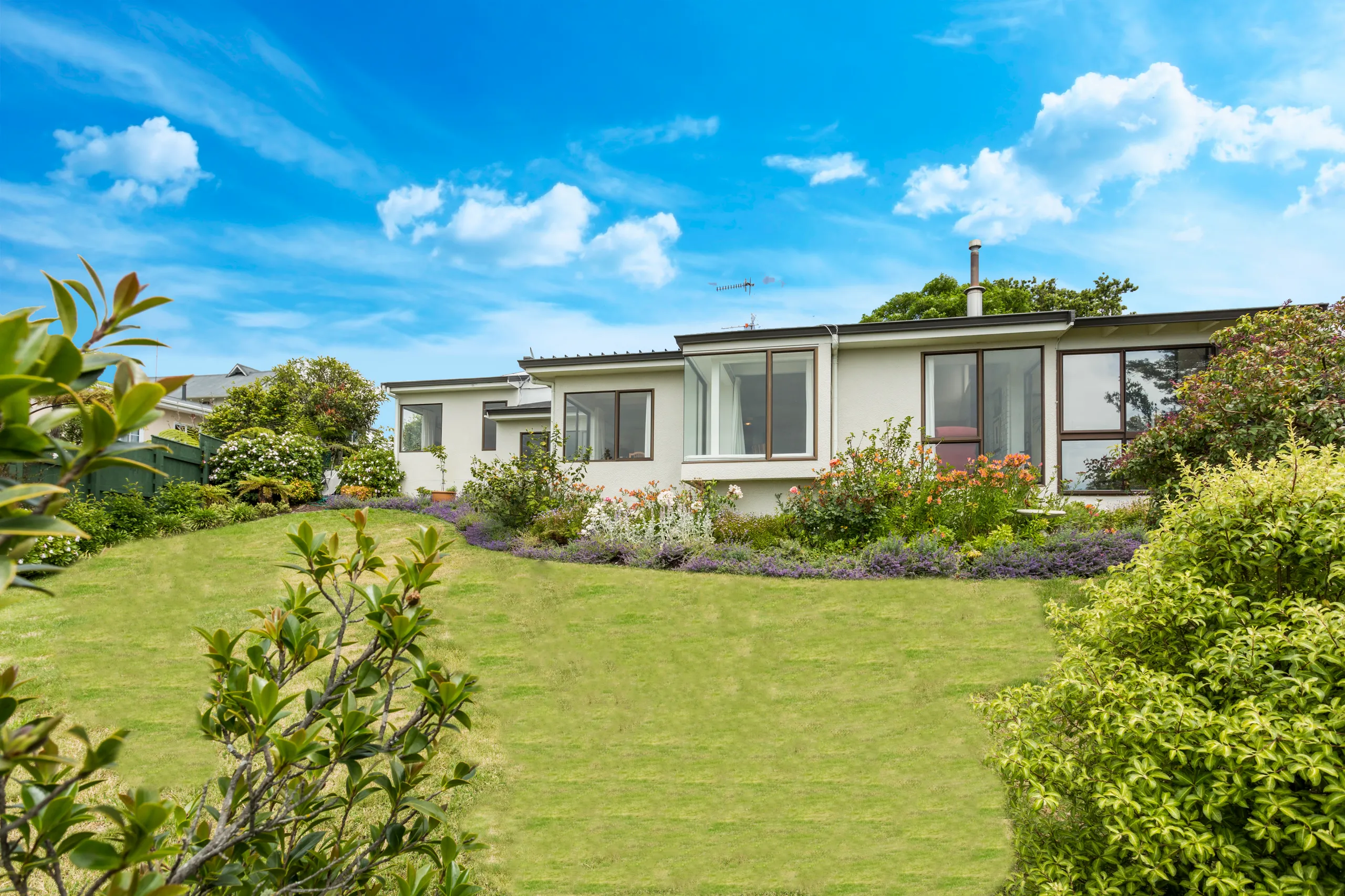 9 Harvey Road, Bluff Hill, Napier