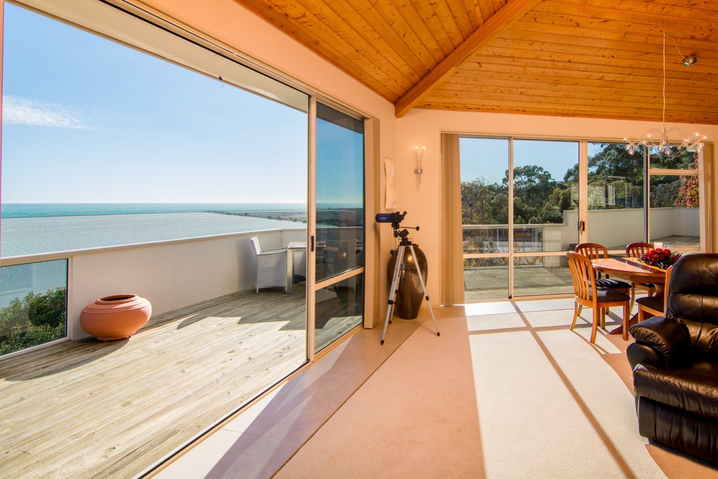 Ocean Views and Sun-drenched Privacy