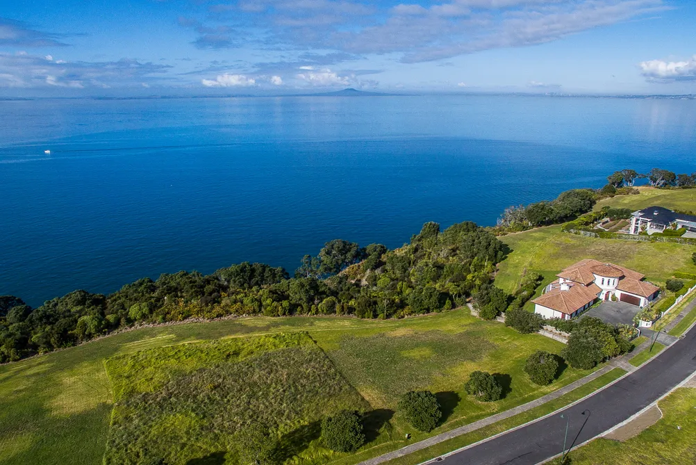Building Site With Unbelievable Ocean Views