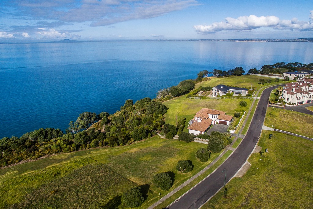 Building Site With Unbelievable Ocean Views