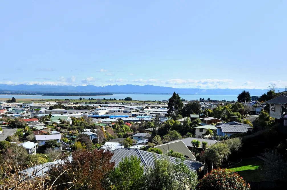 Sheltered, Sunny and Central