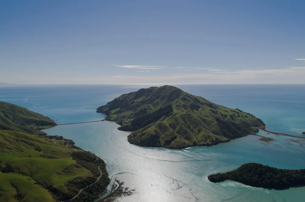 Pepin Island, Cable Bay