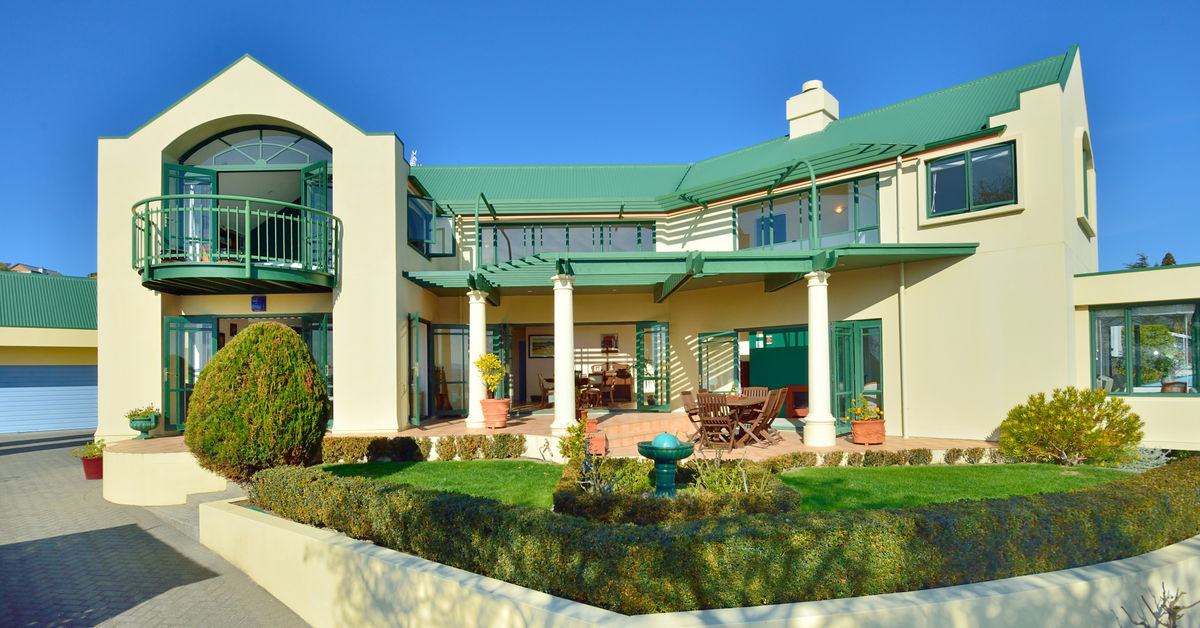 7 Milton Terrace, Hospital Hill, Napier NZ Sotheby’s Realty HBHN10564