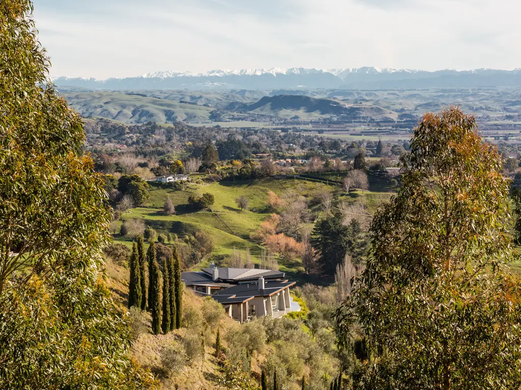 169 Blackbarn Road-3