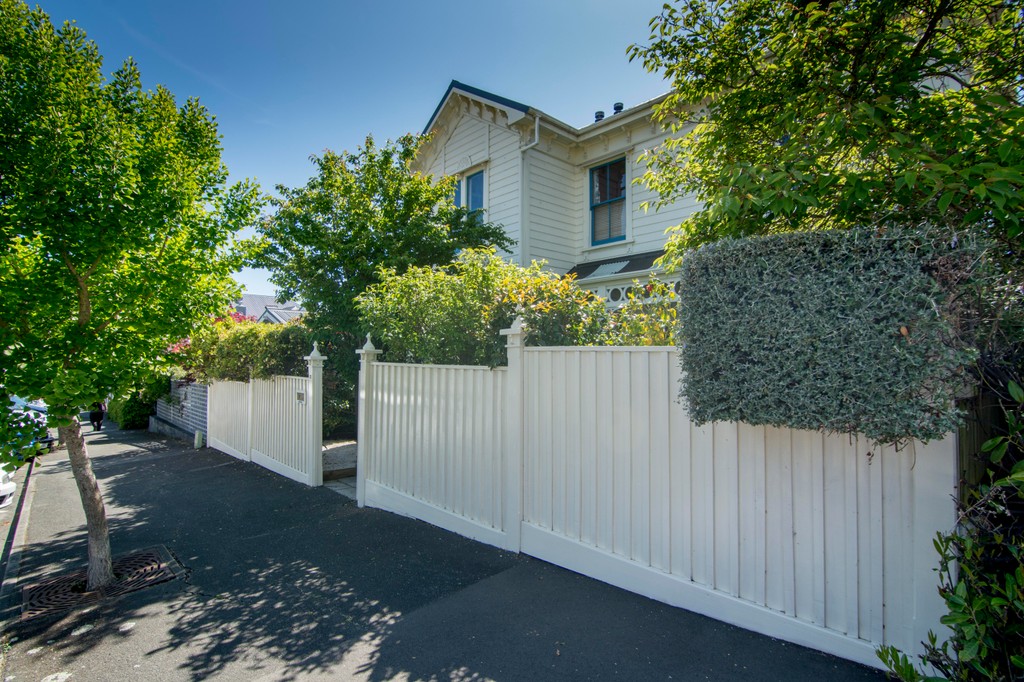 Superb City Location and Living