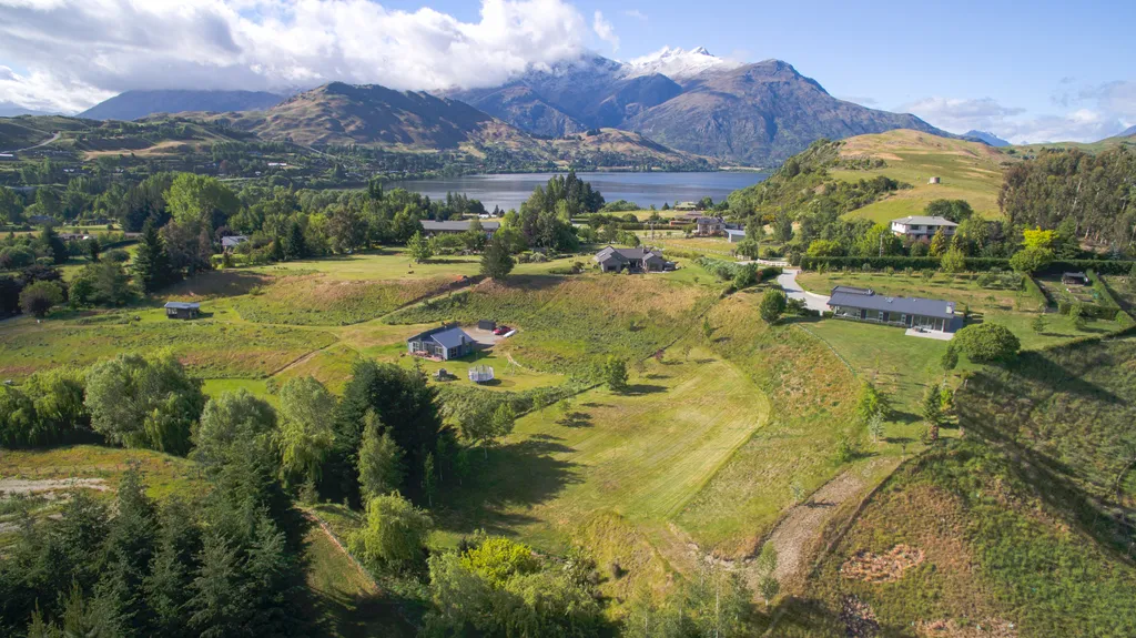 Sheltered and Scenic Rural Site