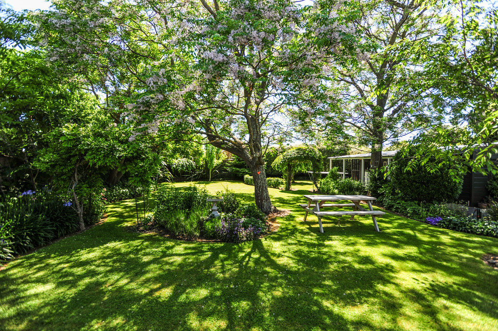 Superb Family Living - Big Opportunity