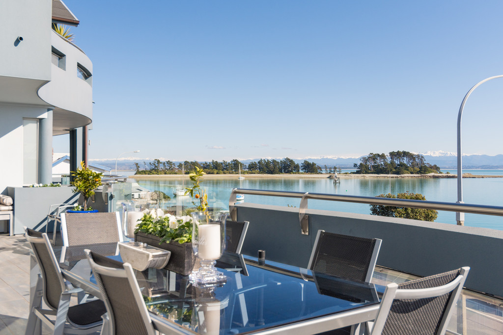 Exclusive Waterfront Lifestyle