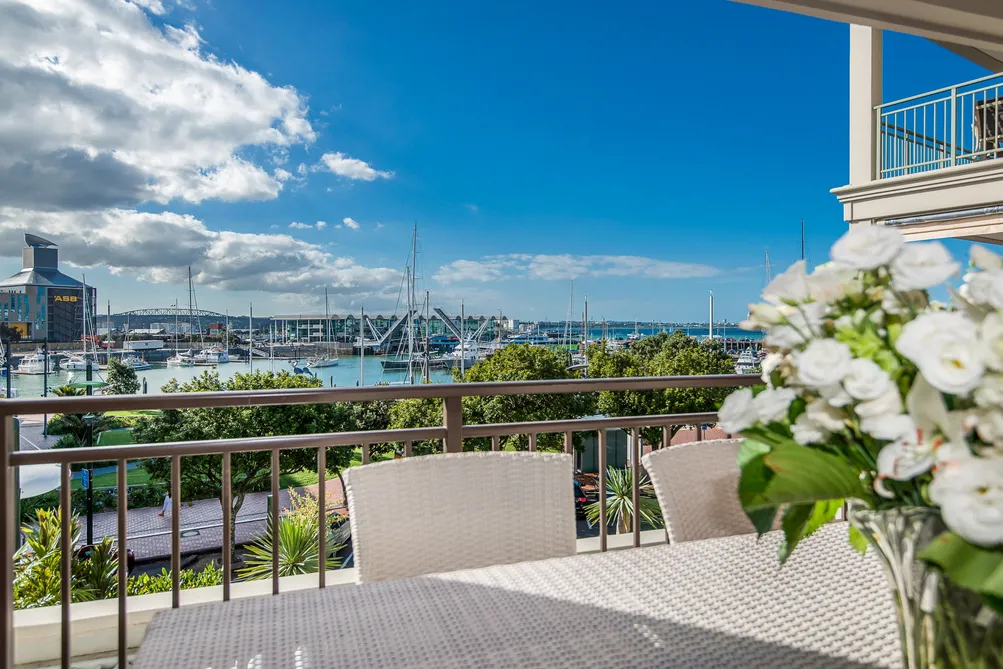 Luxury in the Waterfront Precinct