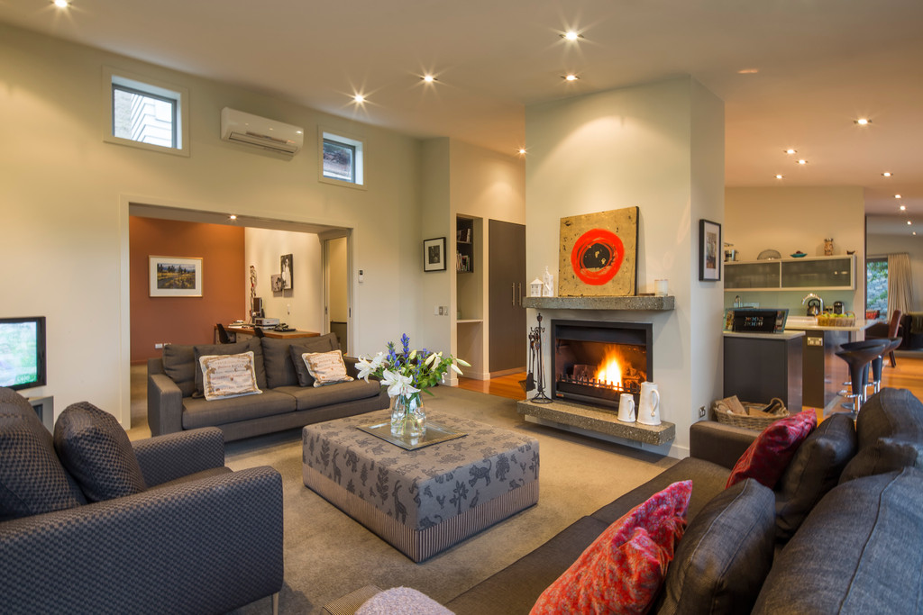 Private and Contemporary 