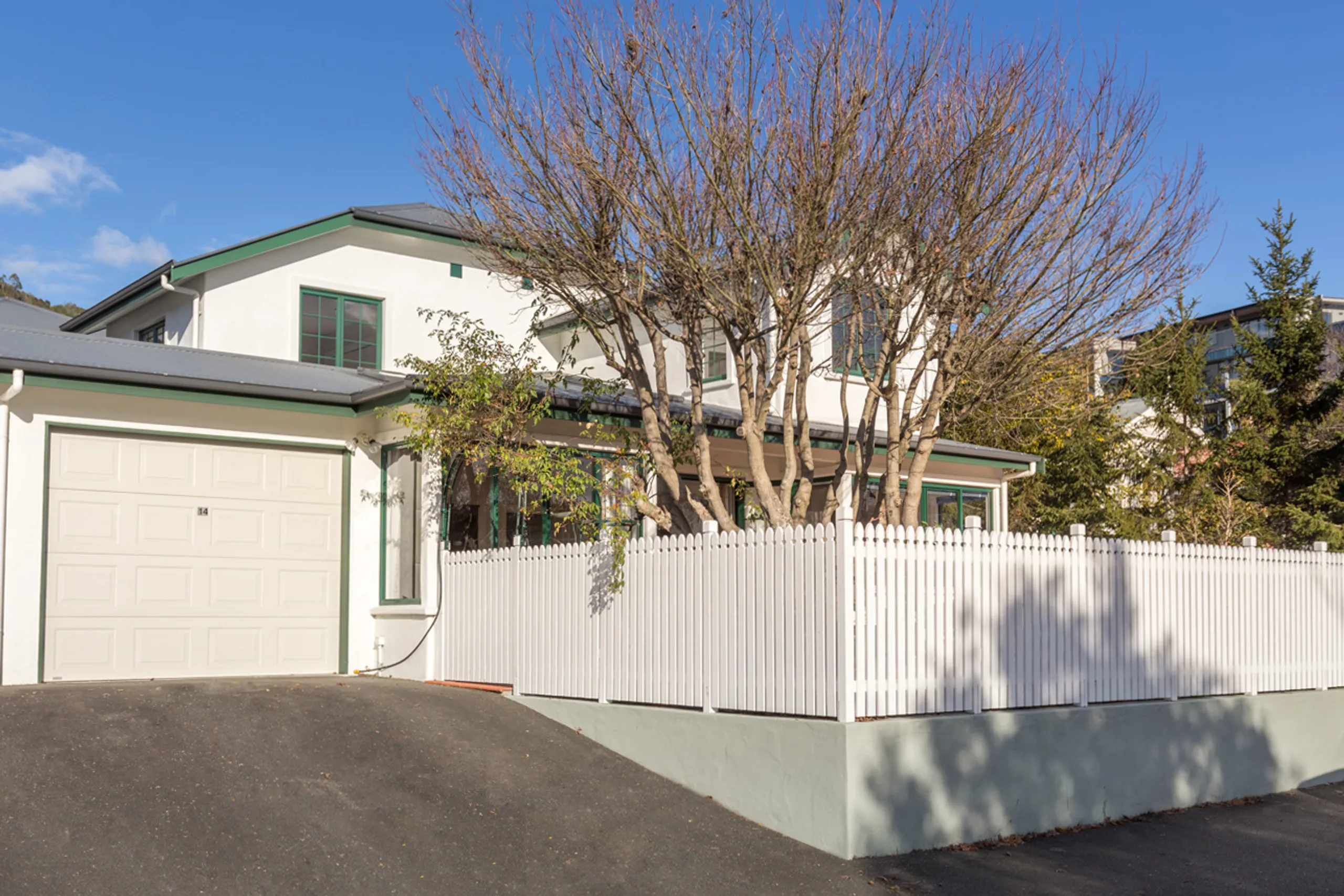 Villa 14, Roundhay, 111 Kawai Street, Nelson South, Nelson