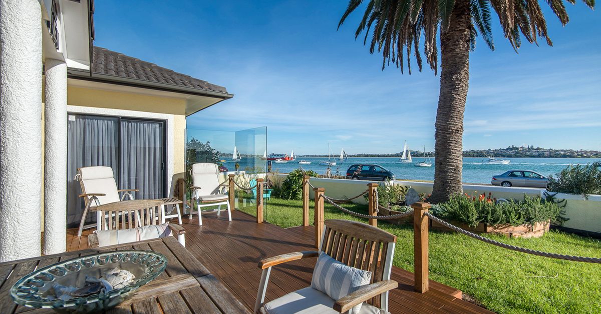 5 The Parade, Bucklands Beach, Auckland NZ Sotheby’s Realty NZE10627