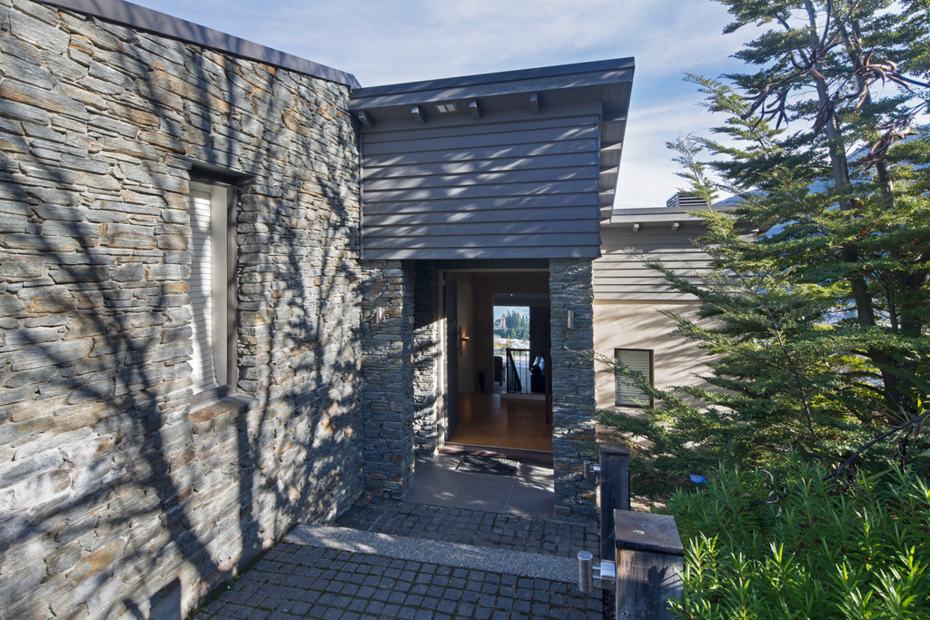 10A Belfast Terrace, Queenstown Hill, Queenstown NZ Sotheby’s Realty