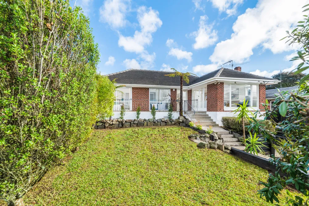 Sought-after Construction in Popular Location