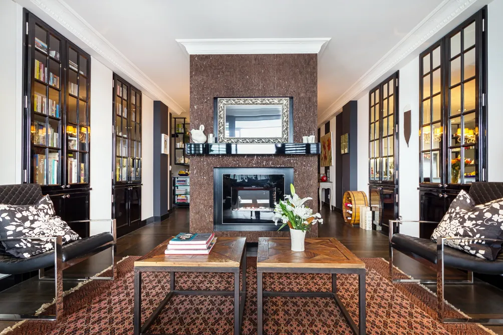 Extraordinary - Freehold and views