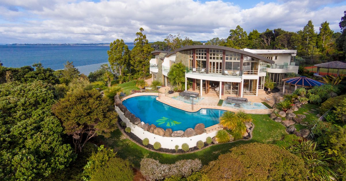 104 Kauri Point Road, Laingholm, Waitakere City NZ Sotheby’s Realty