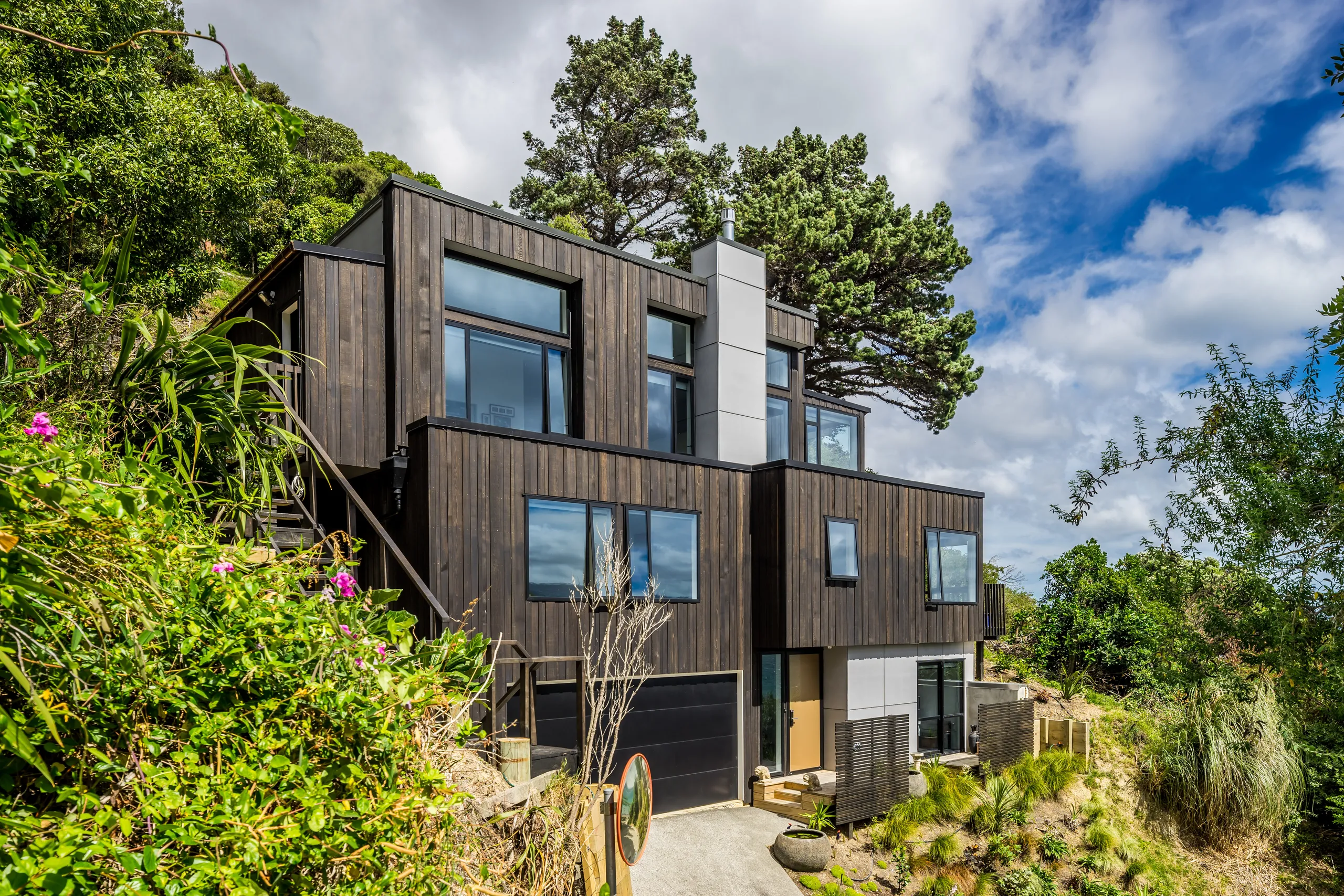 411 Marine Drive, Mahina Bay, Lower Hutt City