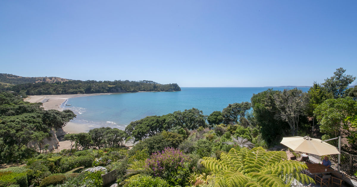 33 Ocean View Road, Hatfields Beach, Rodney NZ Sotheby’s Realty