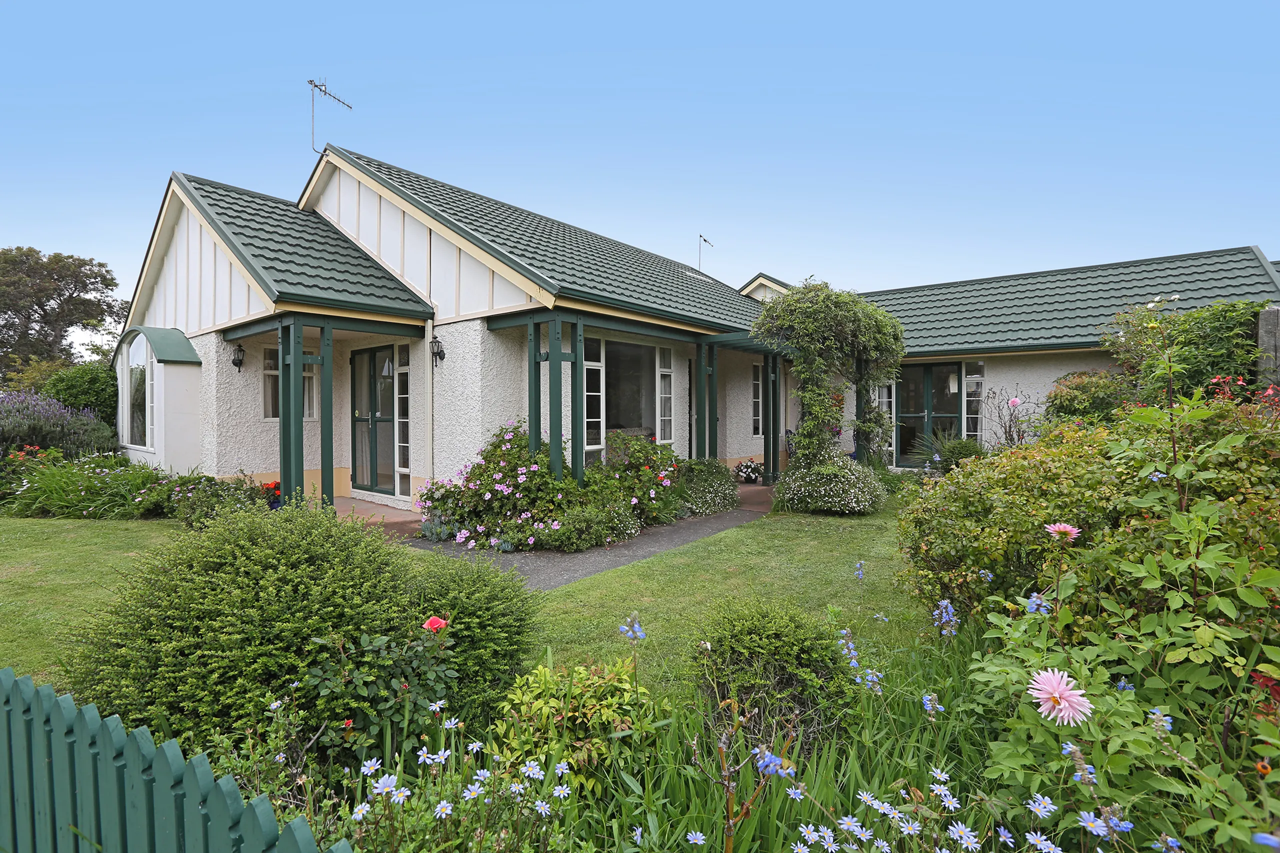 1A Knightsbridge Place, Taradale, Napier