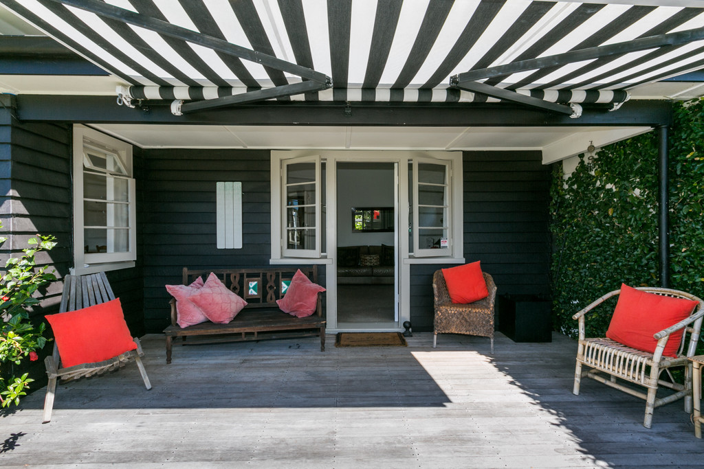 Traditional Bungalow, Timeless Charm