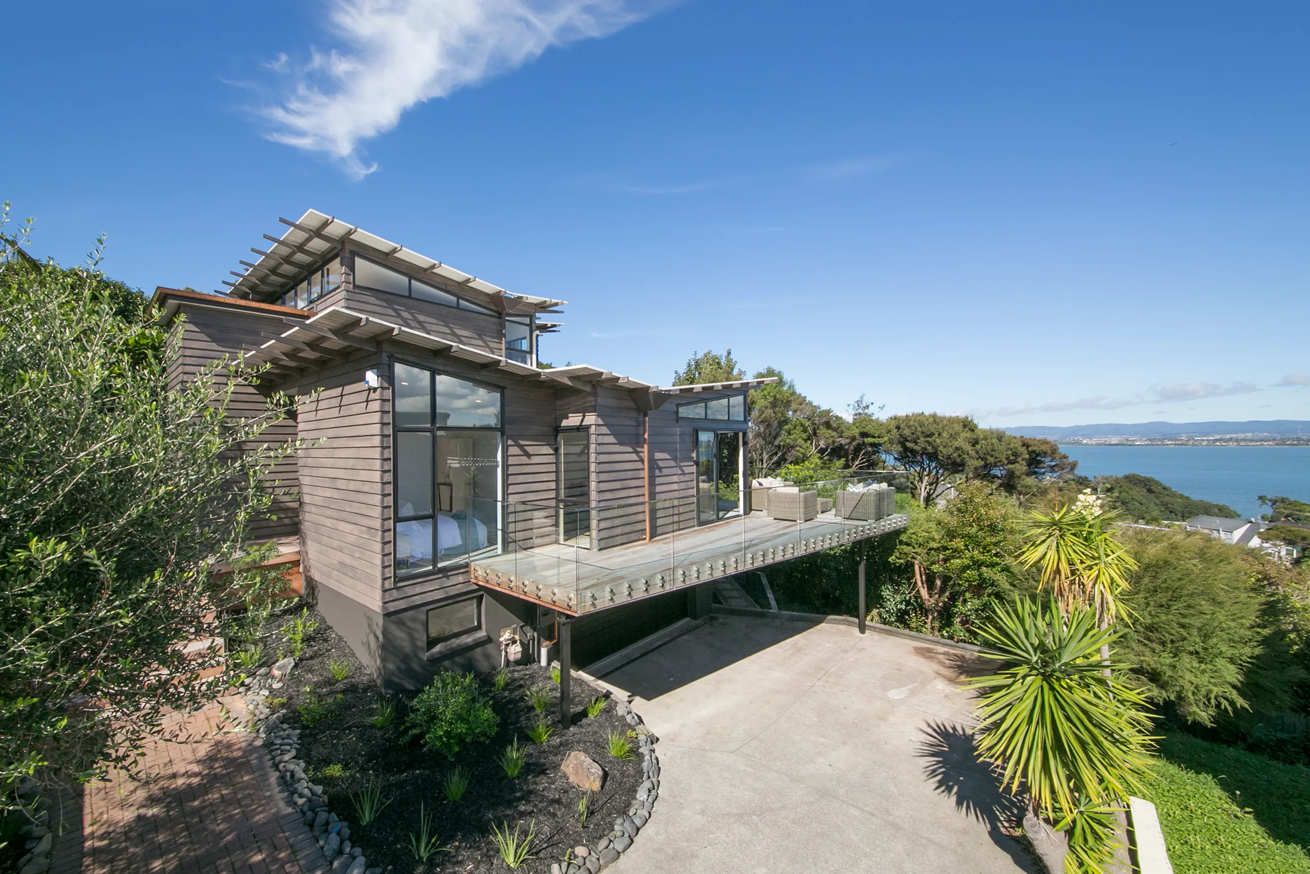 22 Mariners View Road, Beach Haven, North Shore City