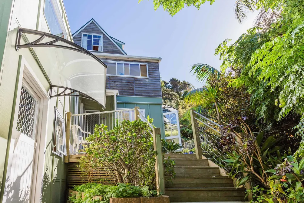 Your Tree Top Haven - Reduced to Sell!