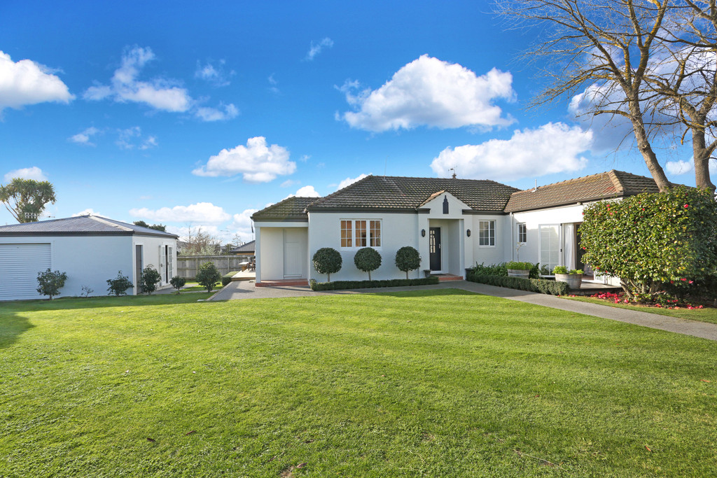 Contemporary And Charming