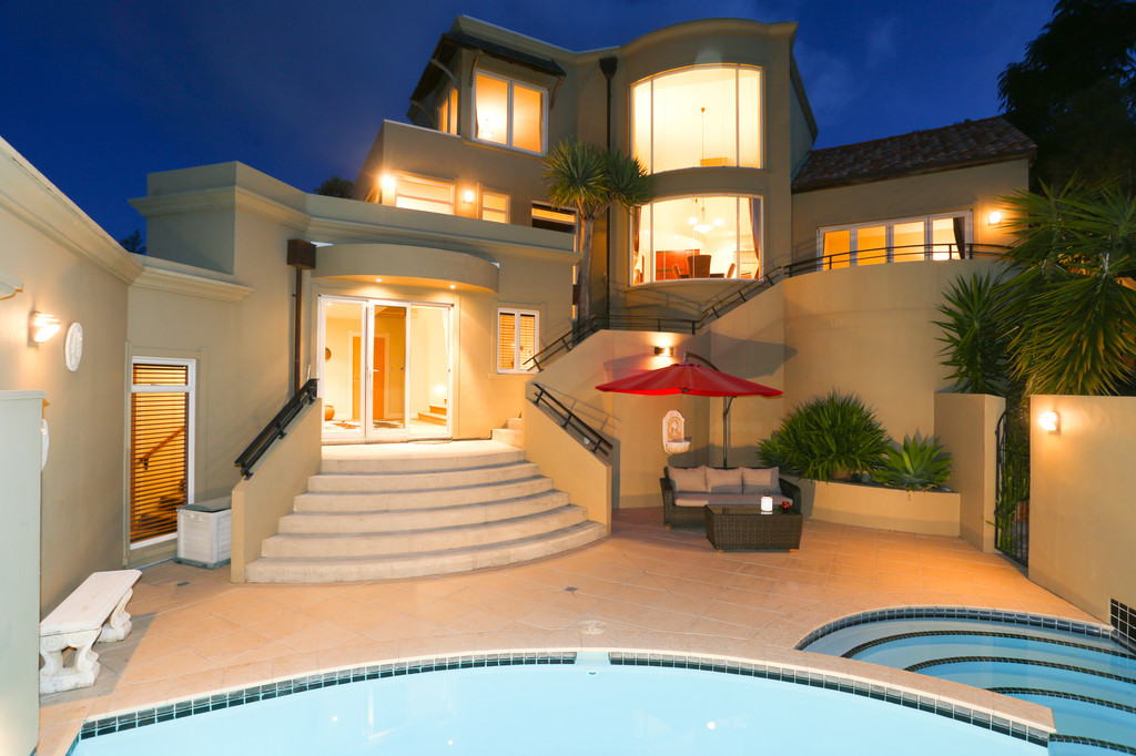 Modern, Mediterranean, Motivated