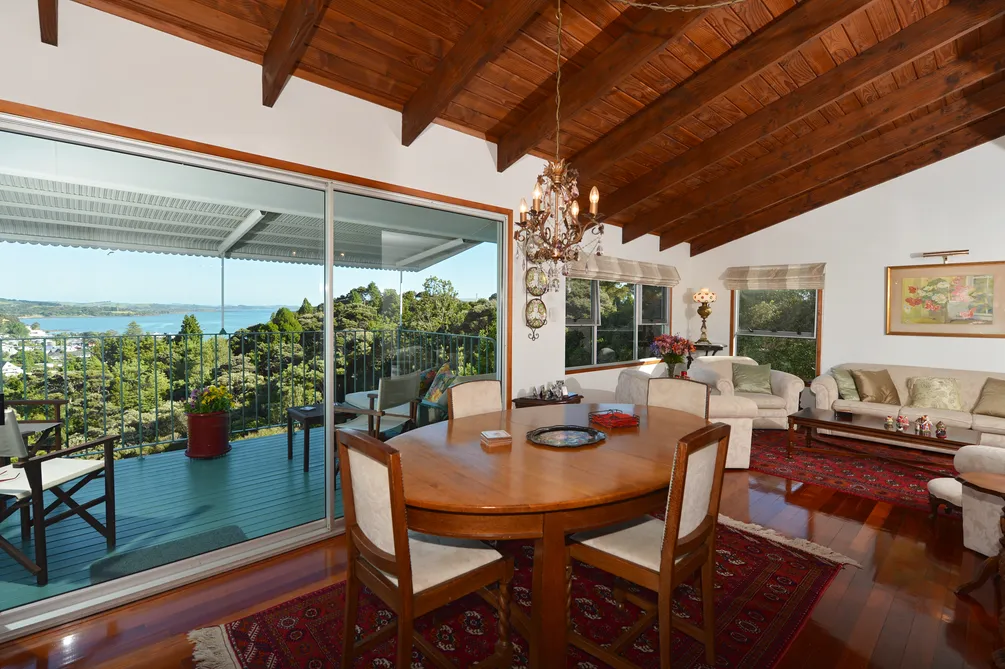Family Home and Income- Overlooking Paihia Village