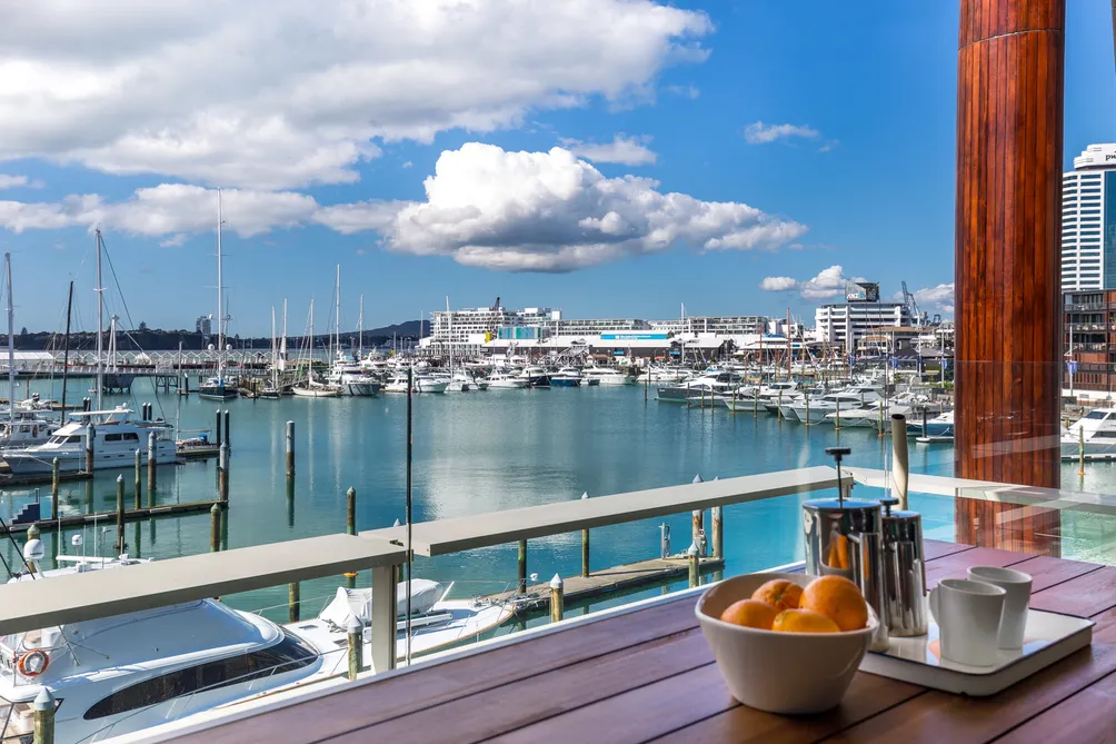 Live Waterfront 