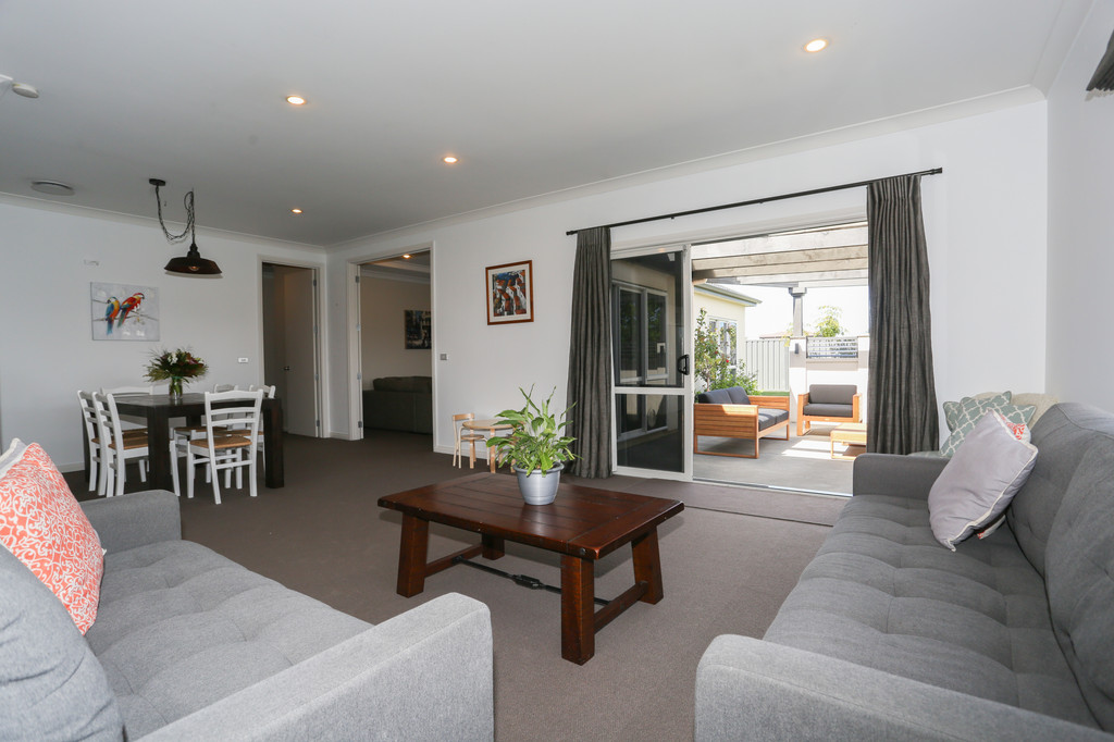 Style And Space On Squire