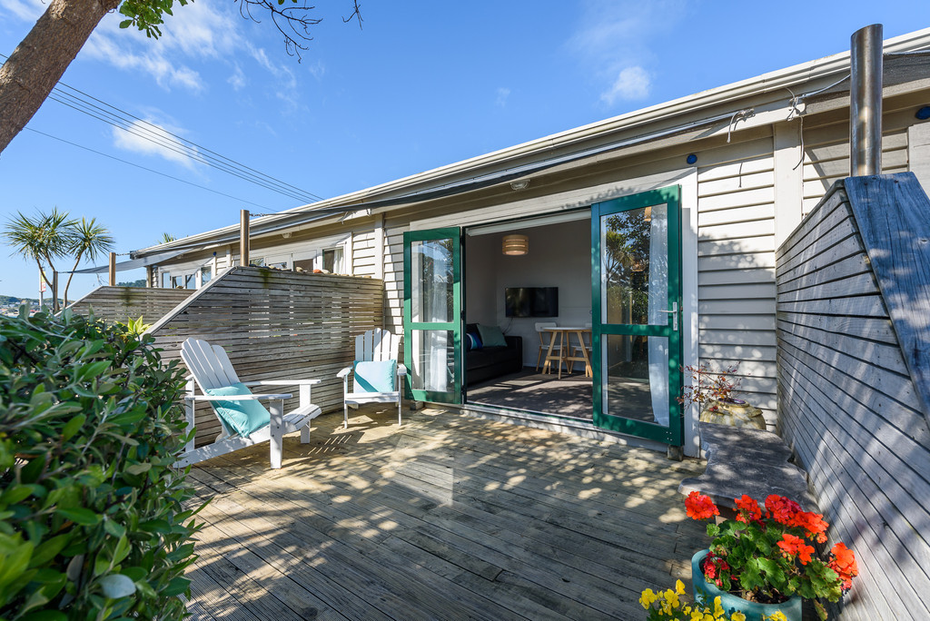 BEACHSIDE RETREAT
