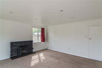 Golden Opportunity First Home or Investment!