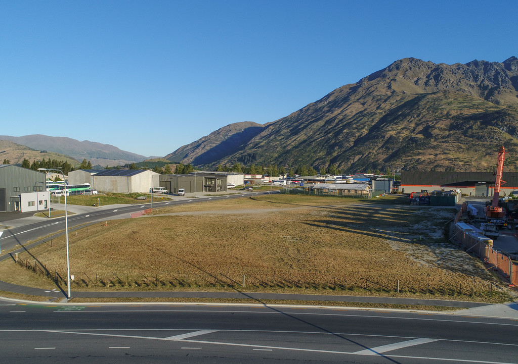 Queenstown Blue Chip Location 