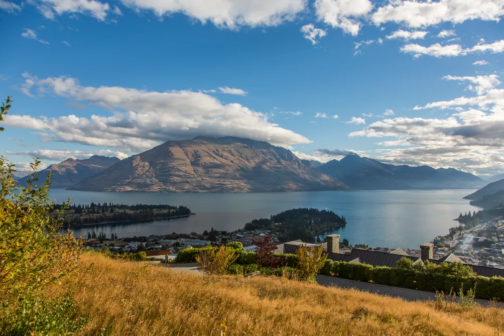Queenstown Hill's Premier Position