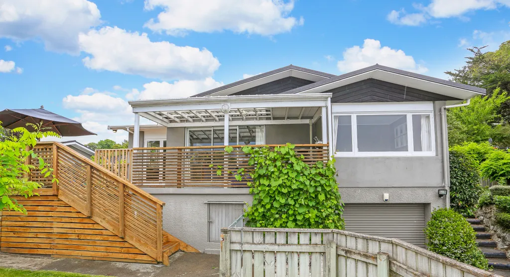 Peaceful, Contemporary Character On Keirunga