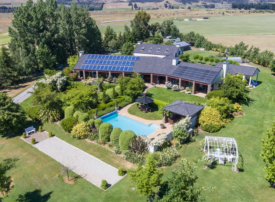Luxury Lodge - Business Growth Opportunity