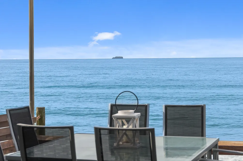 Black Magic on Pukehina Beachfront