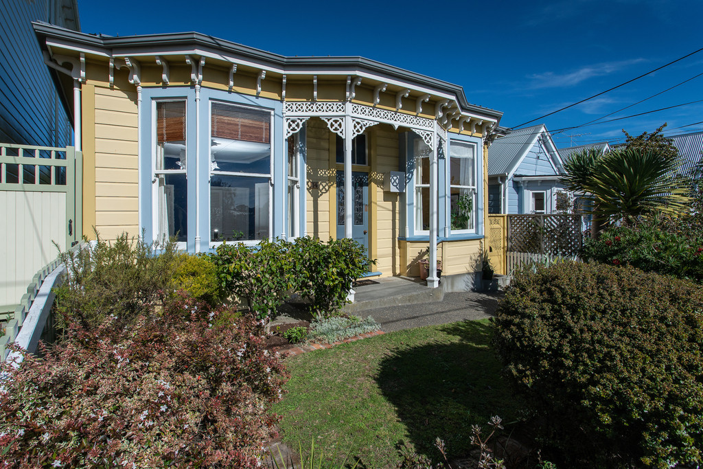 Charming Newtown Villa