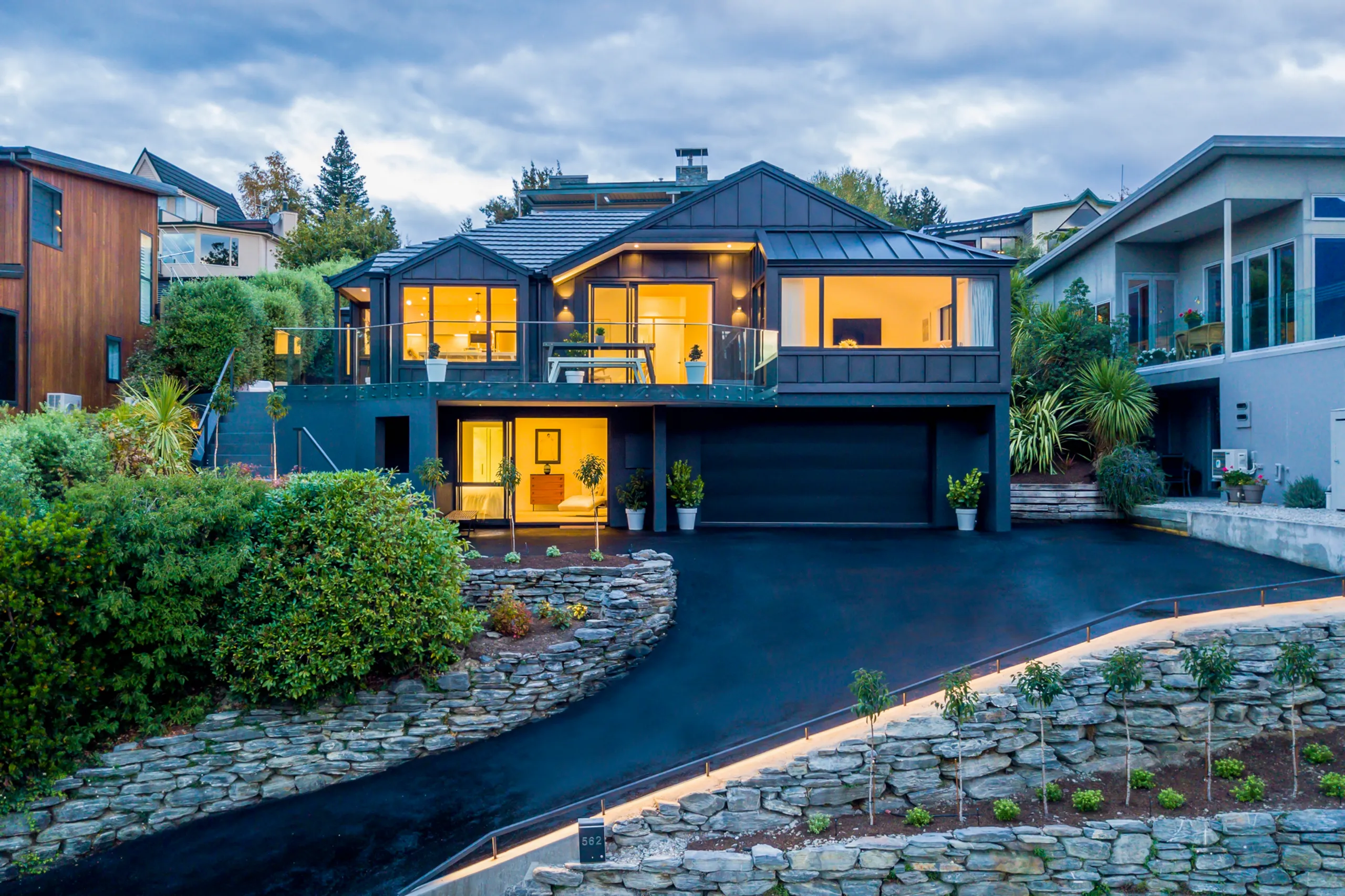 562 Peninsula Road, Kelvin Heights, Queenstown