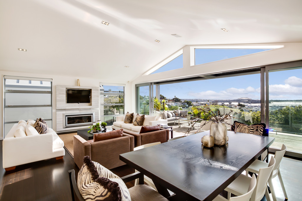 Ultimate Luxury Pad, Exceptional Address