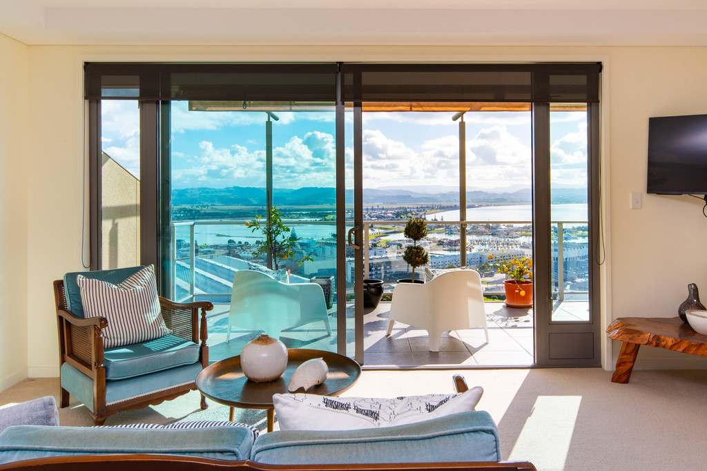 Elevated And Unobstructed Views 