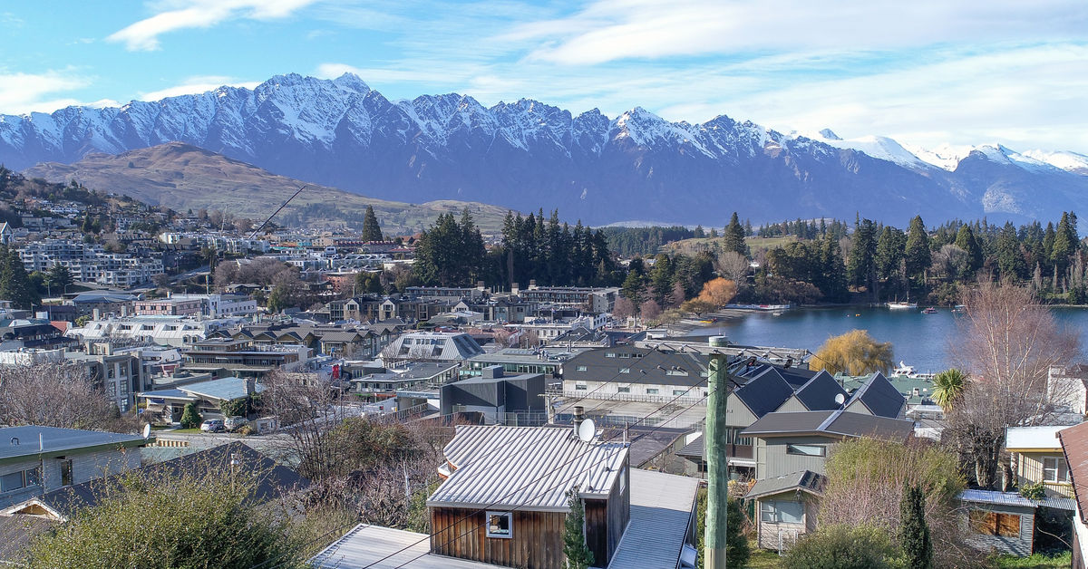 22 Isle Street, Queenstown, Queenstown NZ Sotheby’s Realty SAT10198