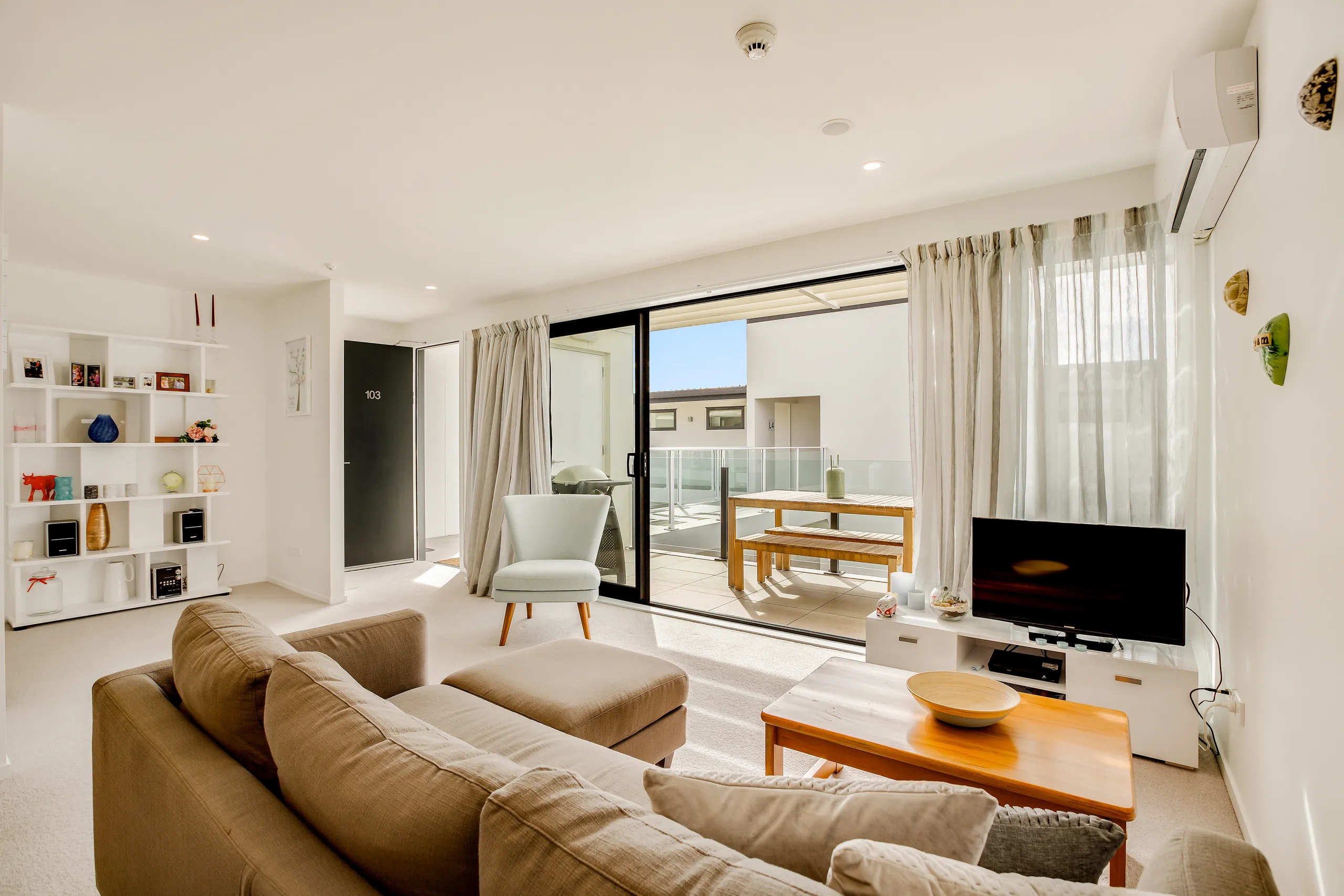 323/8 Thompson Park Road, Mount Wellington, Auckland City