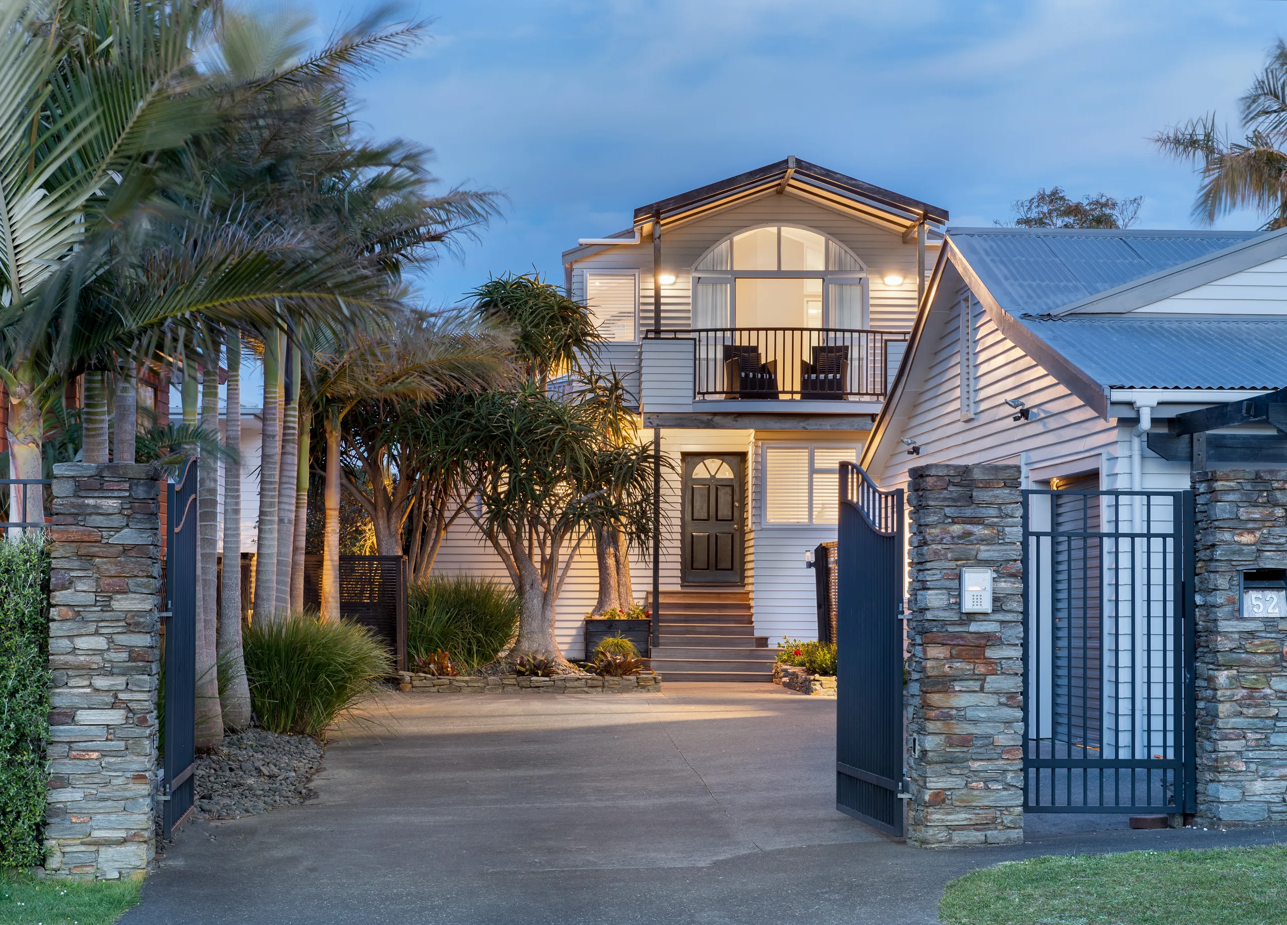 52 Kowhai Road, Campbells Bay, North Shore City