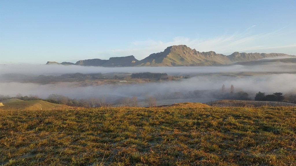 Tuki Tuki Valley - Dramatic River and Peak Views